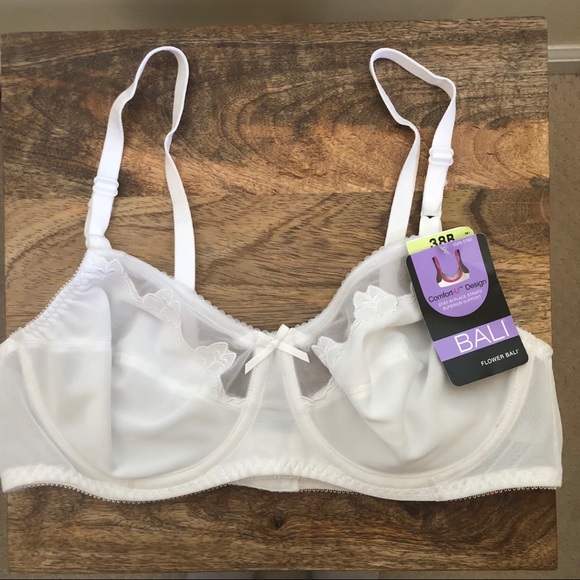 Bali Intimates & Sleepwear Bali White Comfort U Flower Underwire